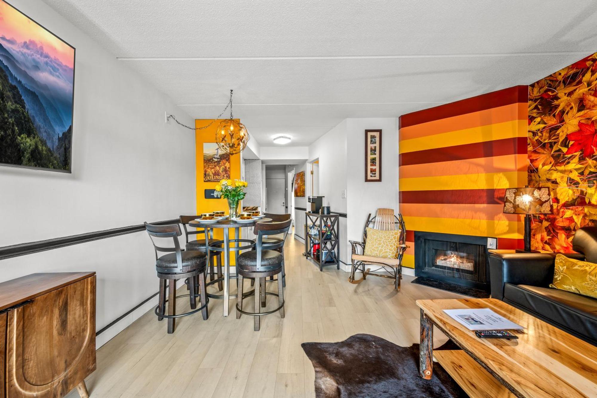 Modern Mtn Retreat Patio & Cozy Fall Vibes Holiday home *
