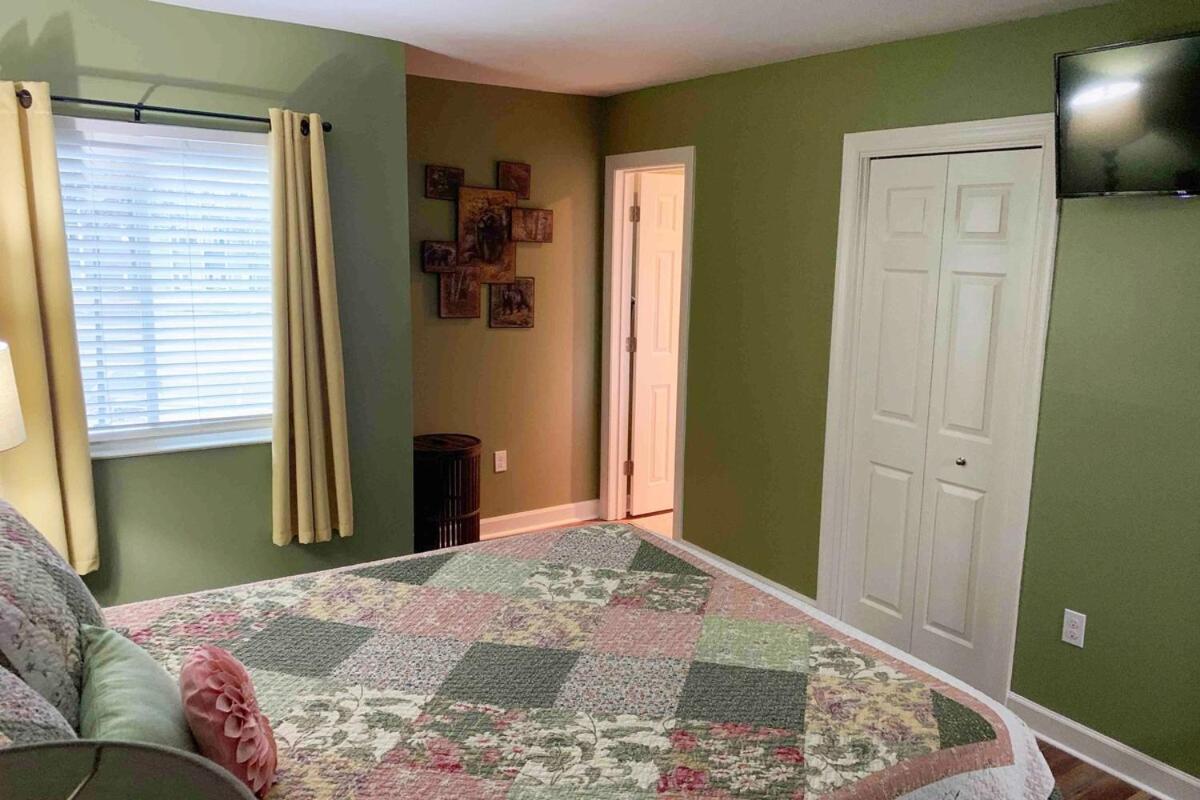 Spacious Gatlinburg Condo With Million Dollar Mountain Views Gatlinburg