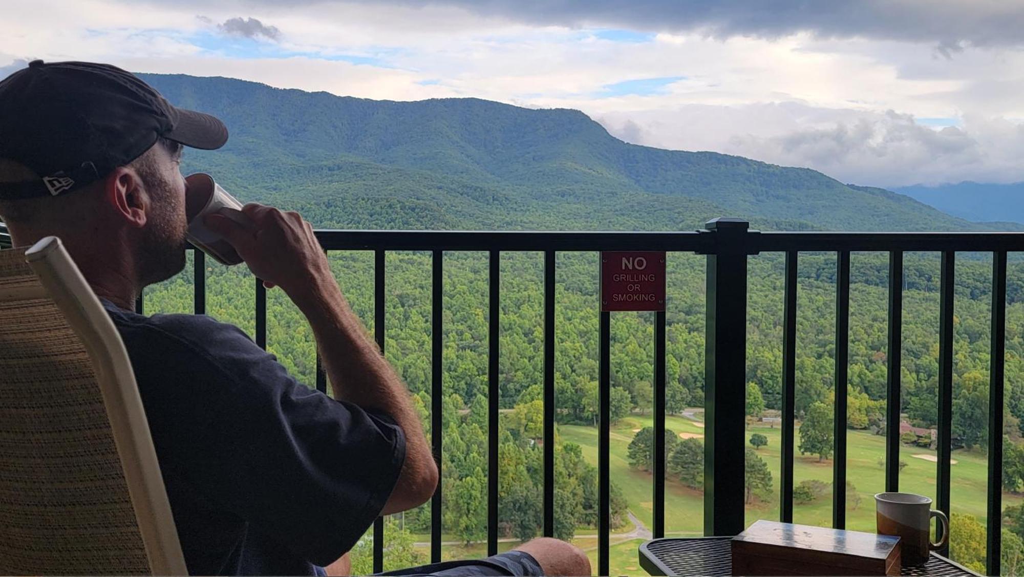 Mountain View Retreats