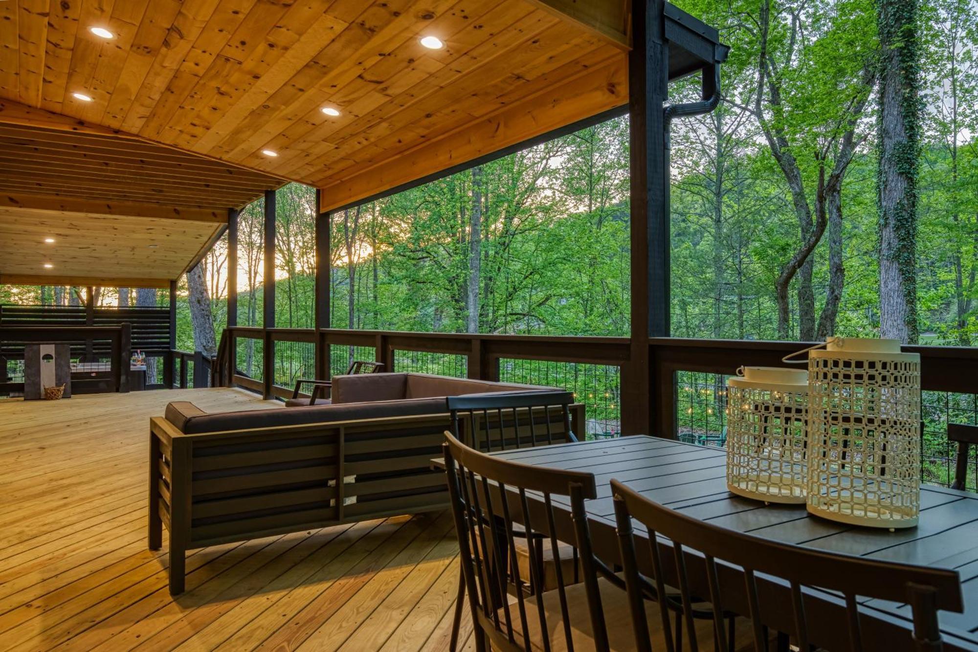 Creekside Splash, Private Pool, 1089 Of Free Attraction Tickets Each Paid Day, Dollywood And More! * Gatlinburg