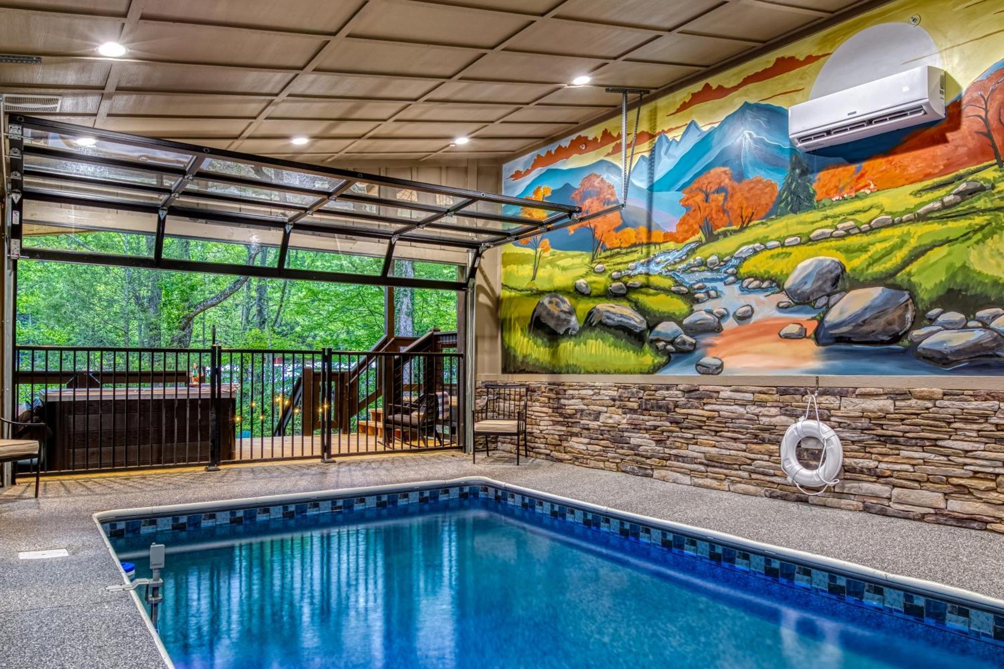Holiday home Creekside Splash, Private Pool, 1089 Of Free Attraction Tickets Each Paid Day, Dollywood And More! Gatlinburg