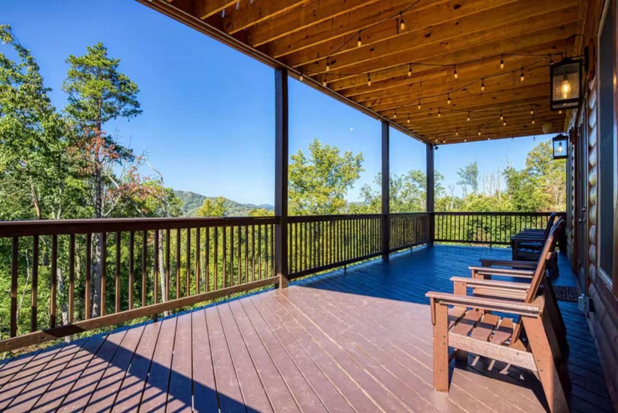 Timber Log Hot Tub,pool Table Games