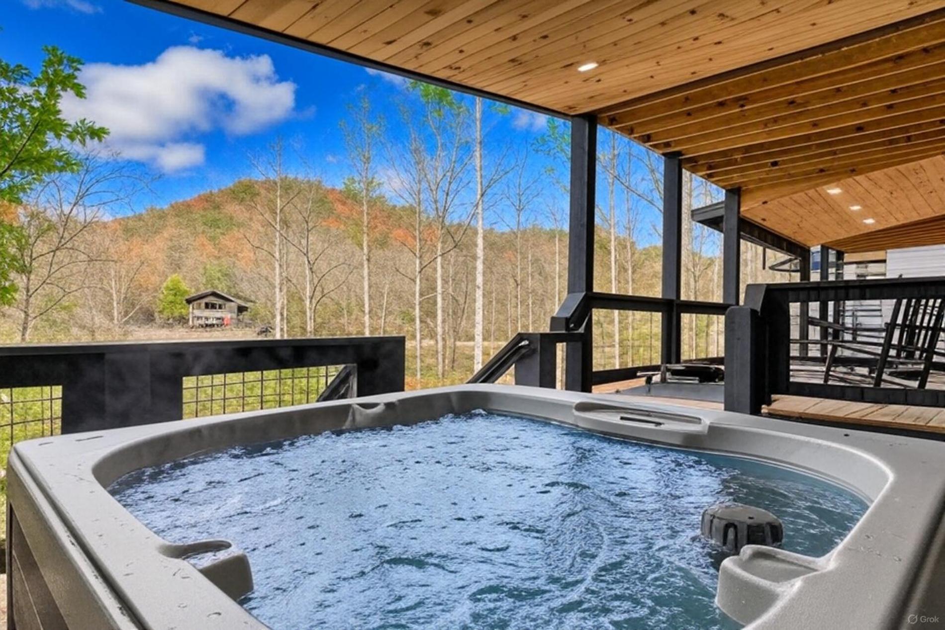Splash Mountain Lodge, Huge Cabin, Get 1089 Of Free Attraction Tickets For Each Paid Day, Dollywood Holiday home