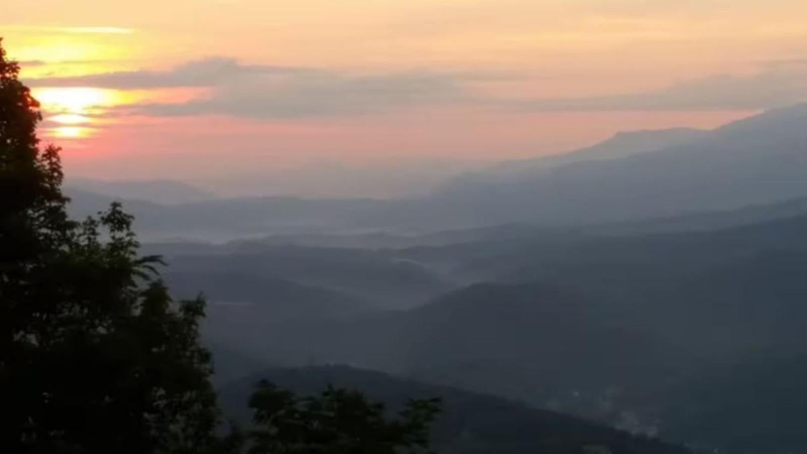 Mountaintop With Incredible View * Gatlinburg