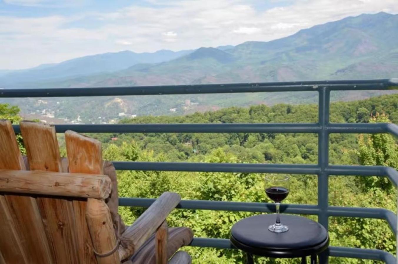 Apartment Mountaintop With Incredible View *