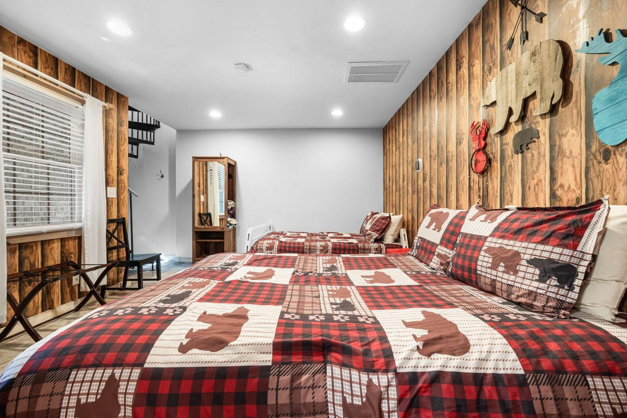 Hillside Hideaway * Gatlinburg