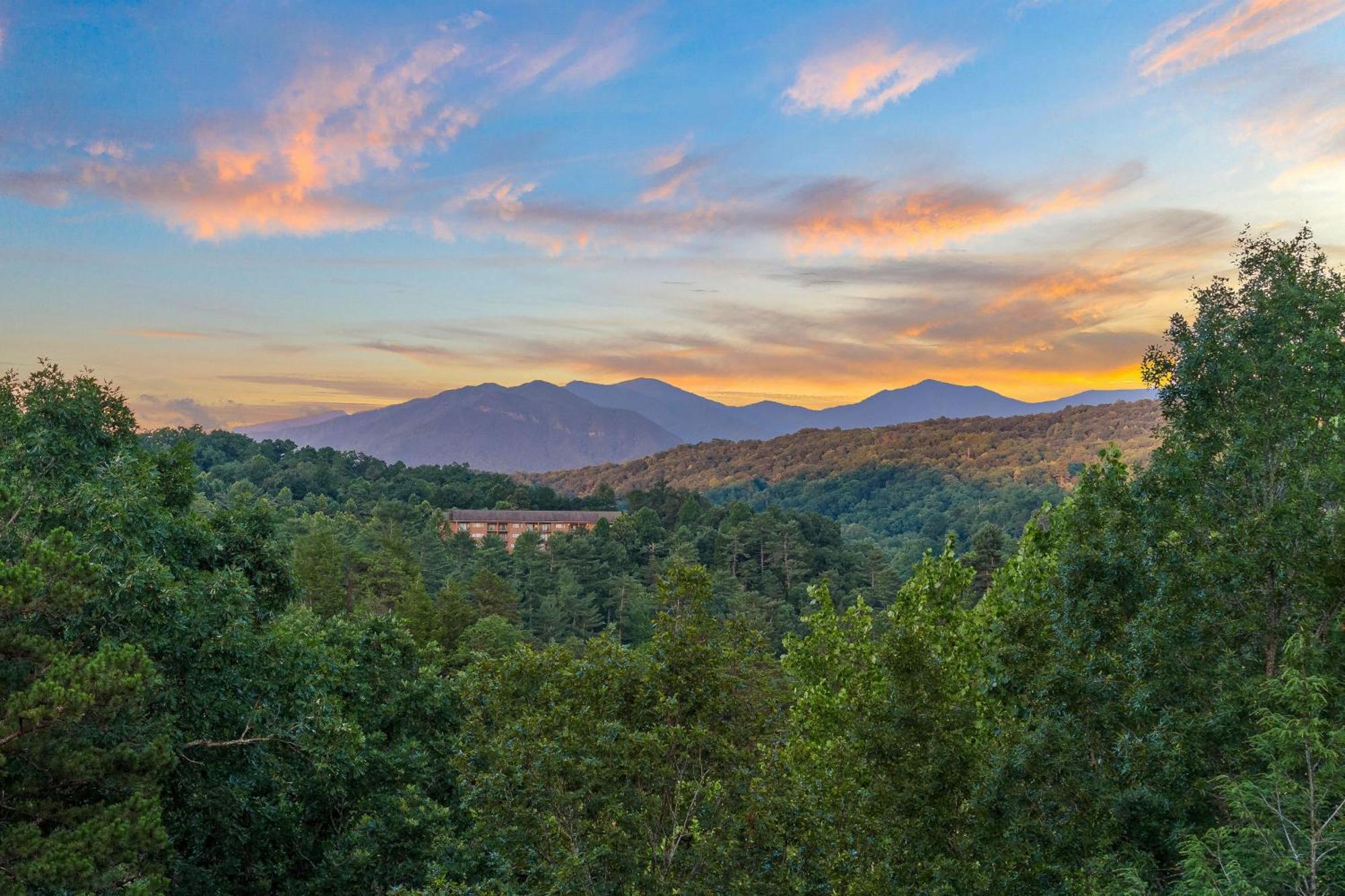 Heavenly Heights Gatlinburg