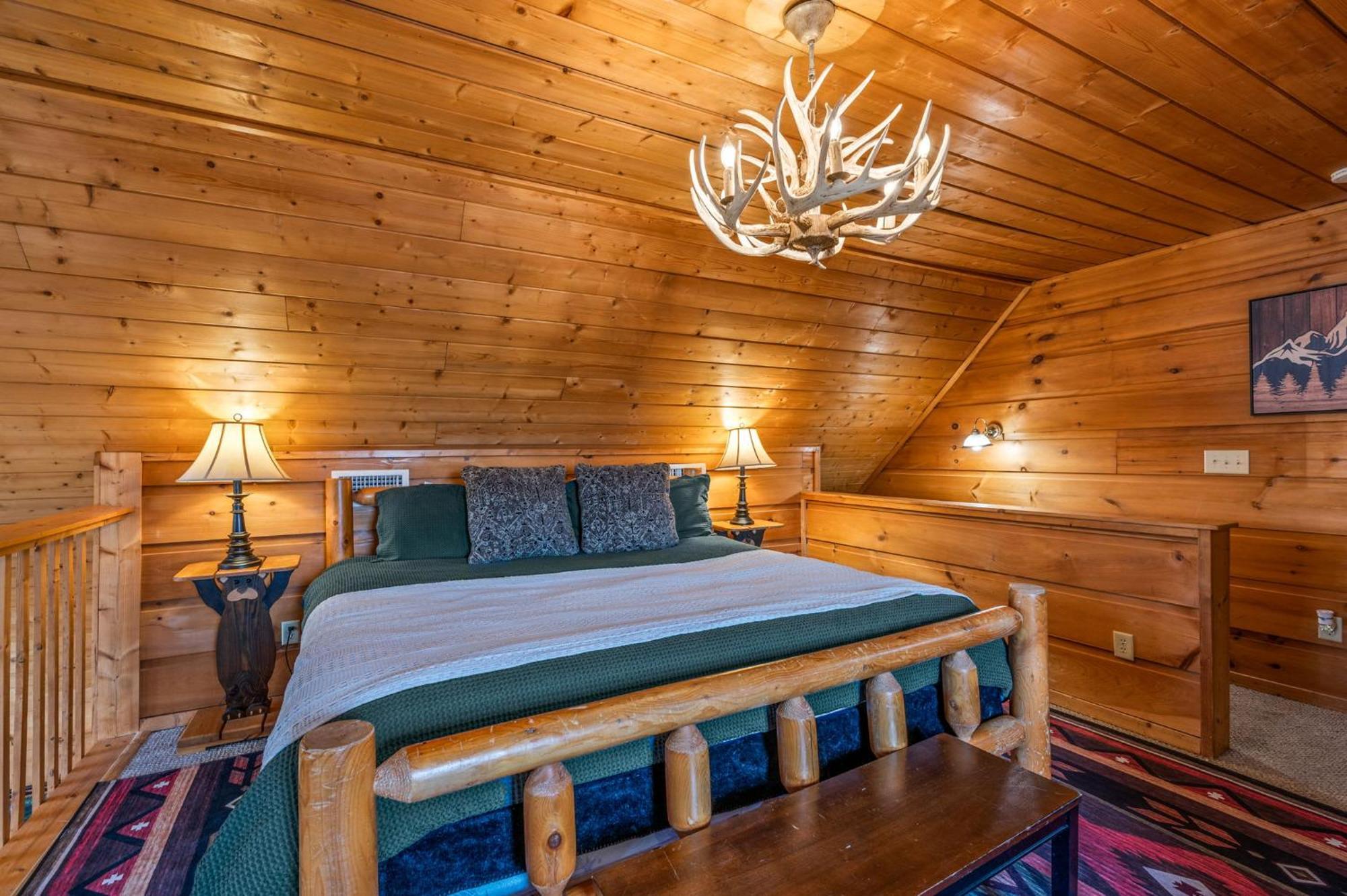 Holiday home Cozy With Hot Tub Gatlinburg