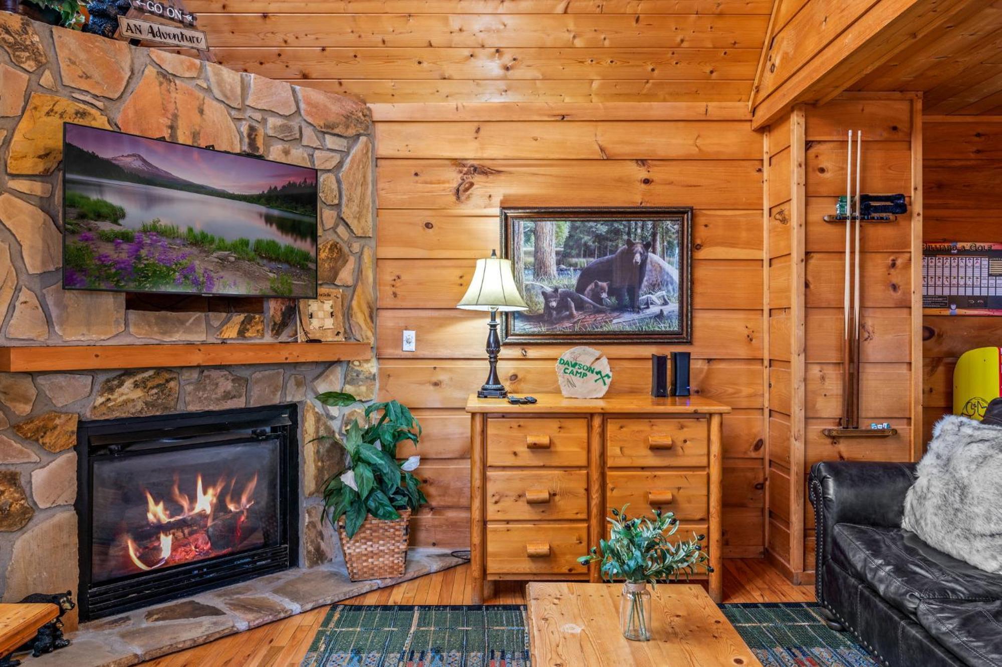 Holiday home Cozy With Hot Tub Gatlinburg