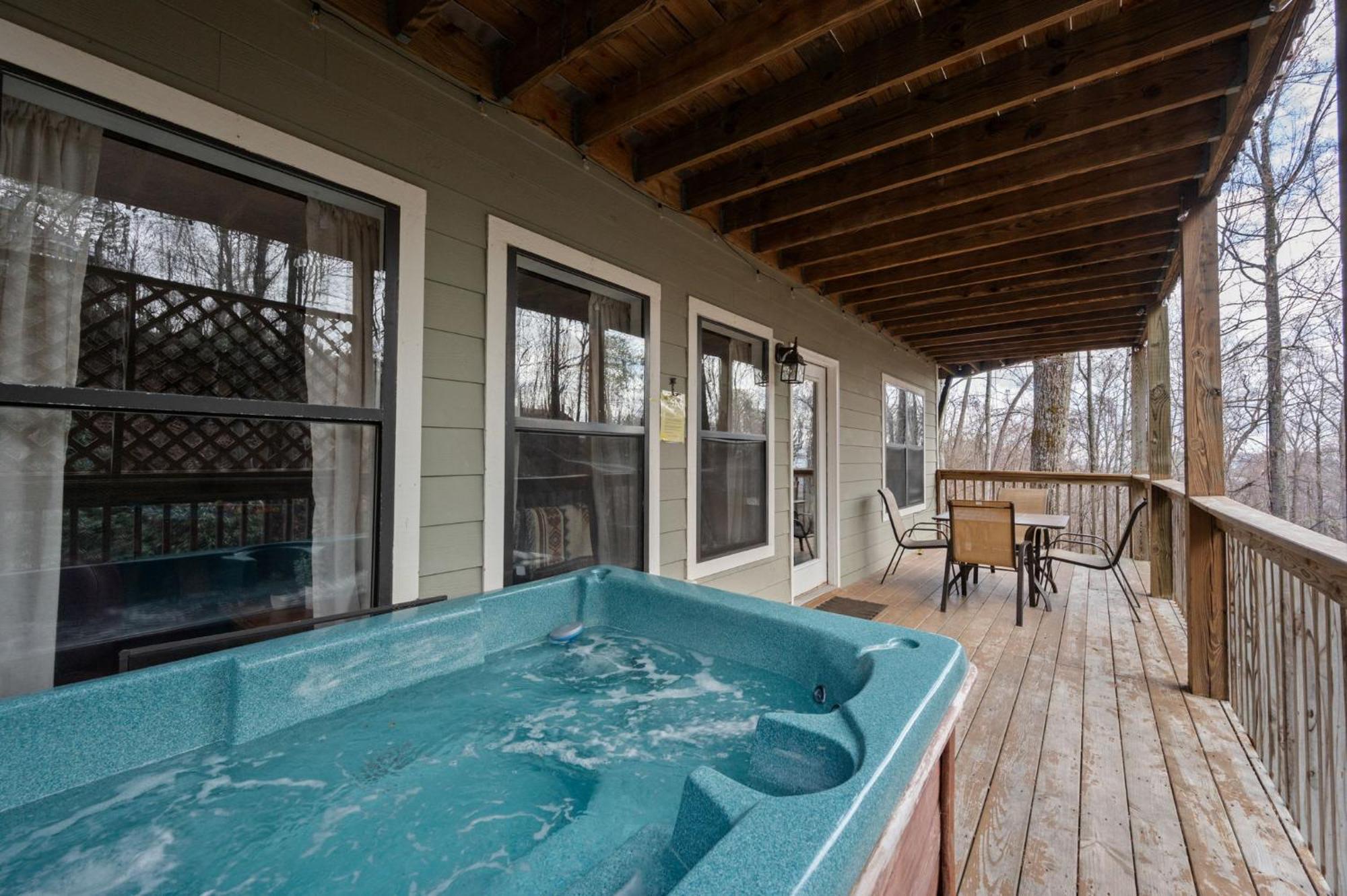 Holiday home Cozy In The Woods - Hot Tub & Game *