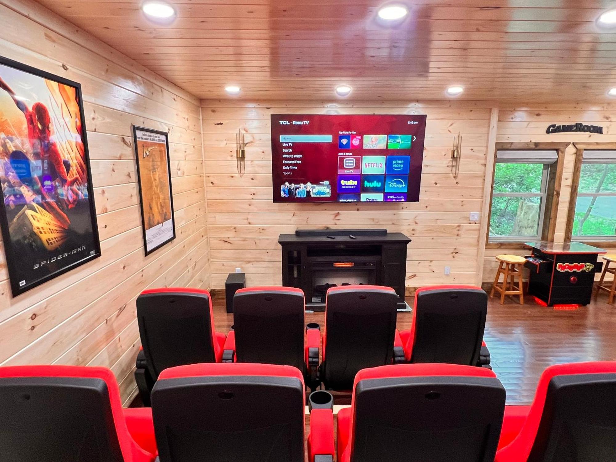 Holiday home New Smoky Mountain Luxury Cabin, Outdoor Fireplacet *