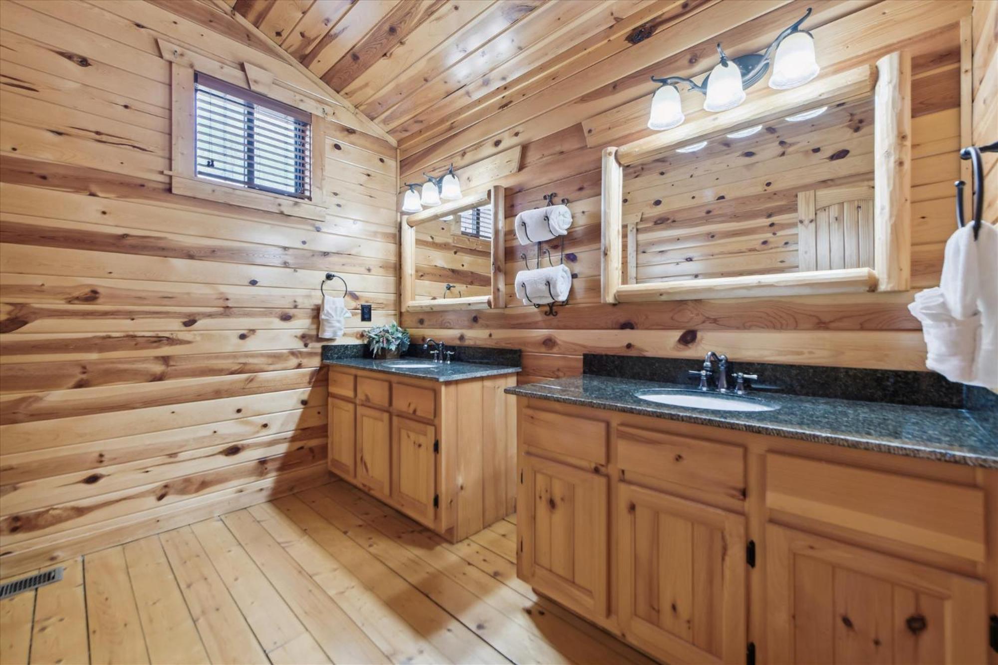 Summer Fun, Adventure And Relaxation Time! Gatlinburg