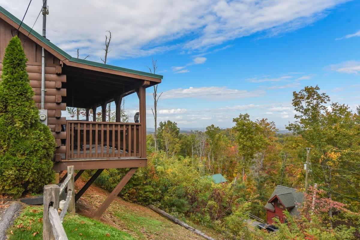 Amazing Views! Hot Tub,pool Table,fireplace,relax! * Gatlinburg
