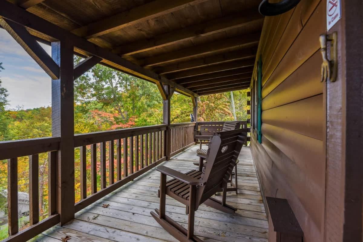 Holiday home Amazing Views! Hot Tub,pool Table,fireplace,relax! *