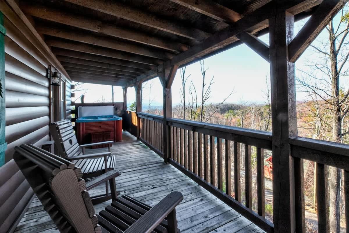 Amazing Views! Hot Tub,pool Table,fireplace,relax! * Gatlinburg