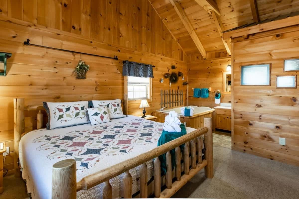 Holiday home Amazing Views! Hot Tub,pool Table,fireplace,relax! Gatlinburg