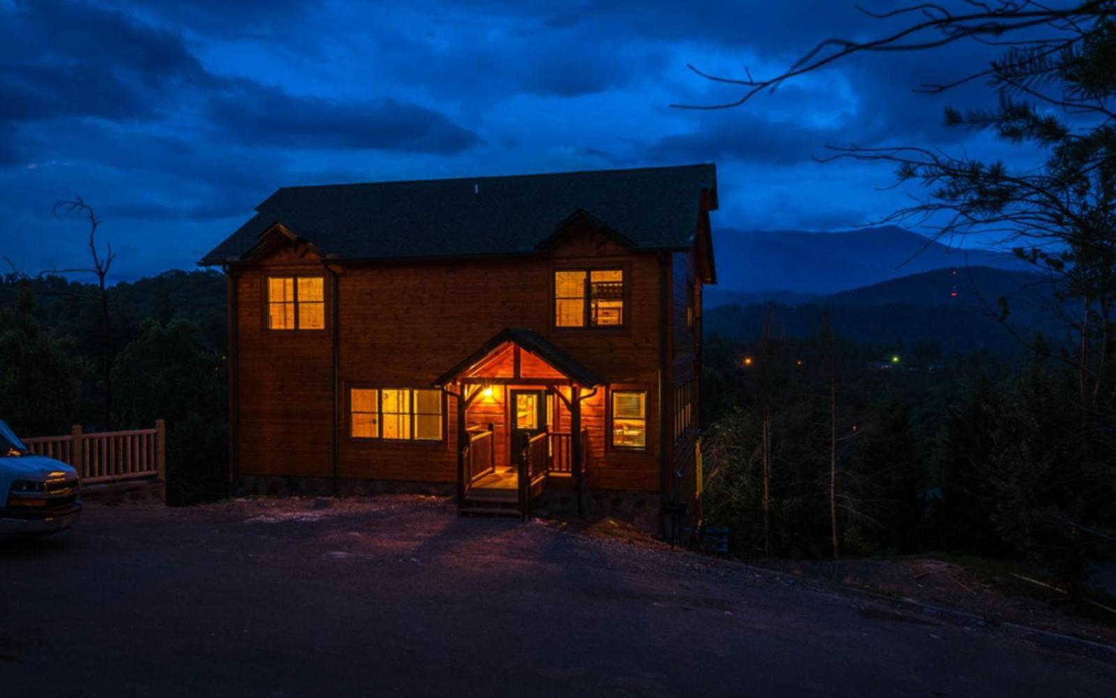 Splash N Views Villa Gatlinburg