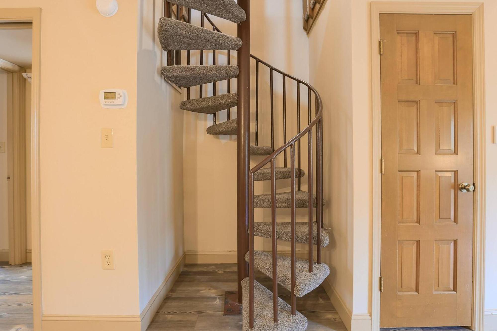 Apartment Spacious 3 Bedroom Close To - 8 Min Drive! Gatlinburg