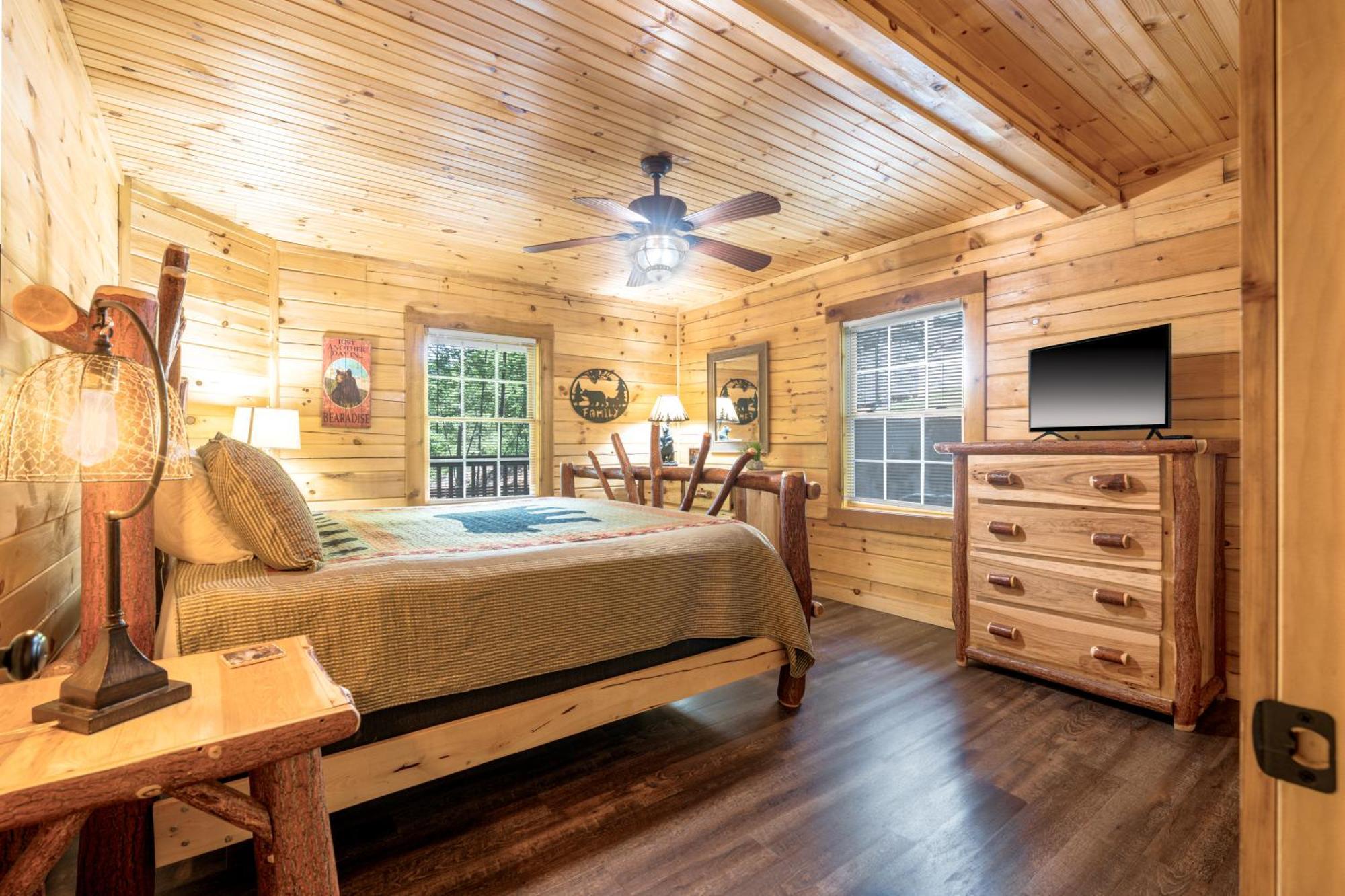 270 Black Bear Retreat Holiday home *