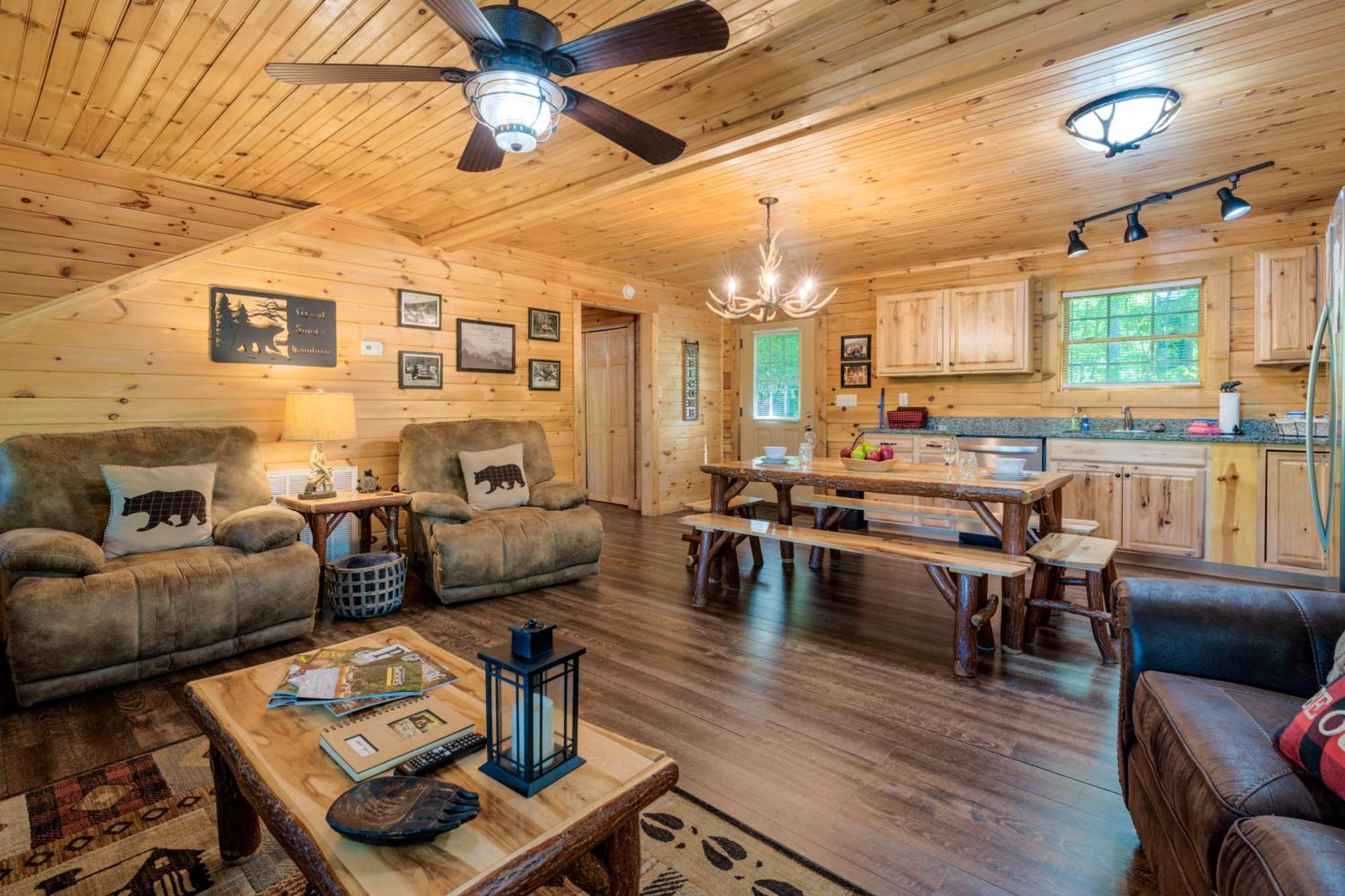 270 Black Bear Retreat Holiday home