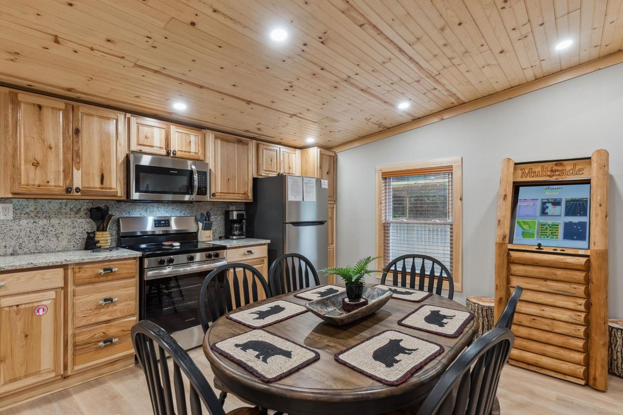 Baby Bear Valley - Peaceful Retreat Gatlinburg