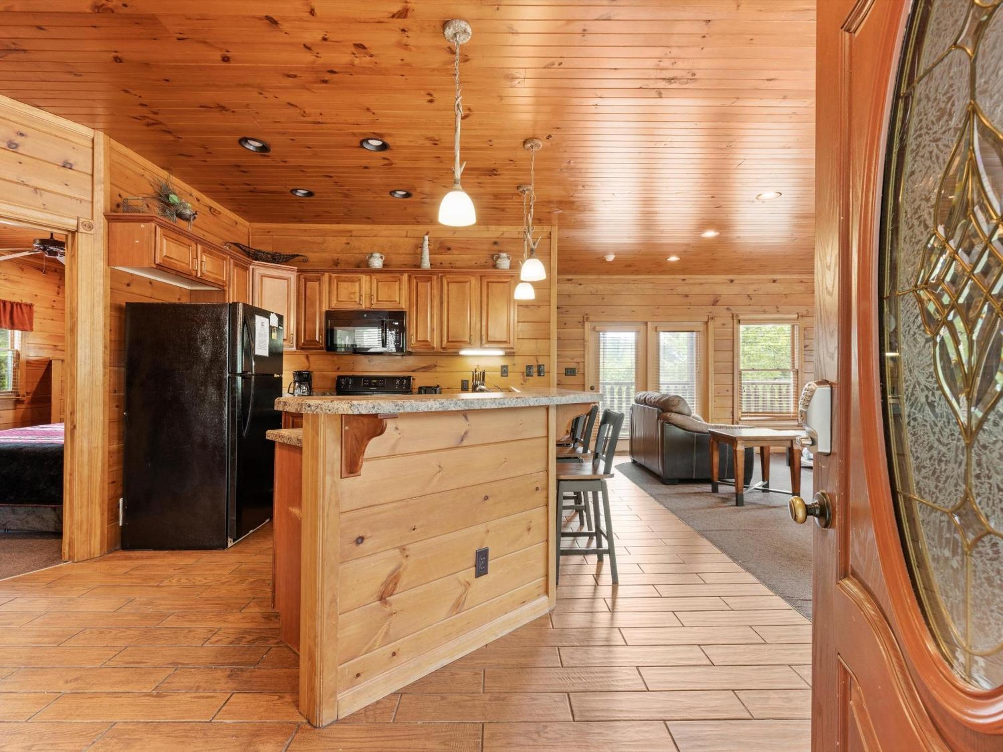 Holiday home The Great Escape Ii, 5 Bedrooms, Sleeps 17, Game Room, Pool Access, Theater