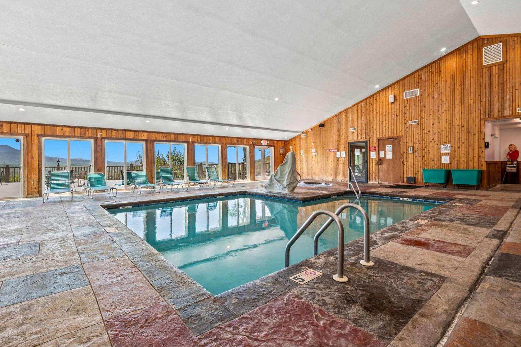 Holiday home Rustic Ridge