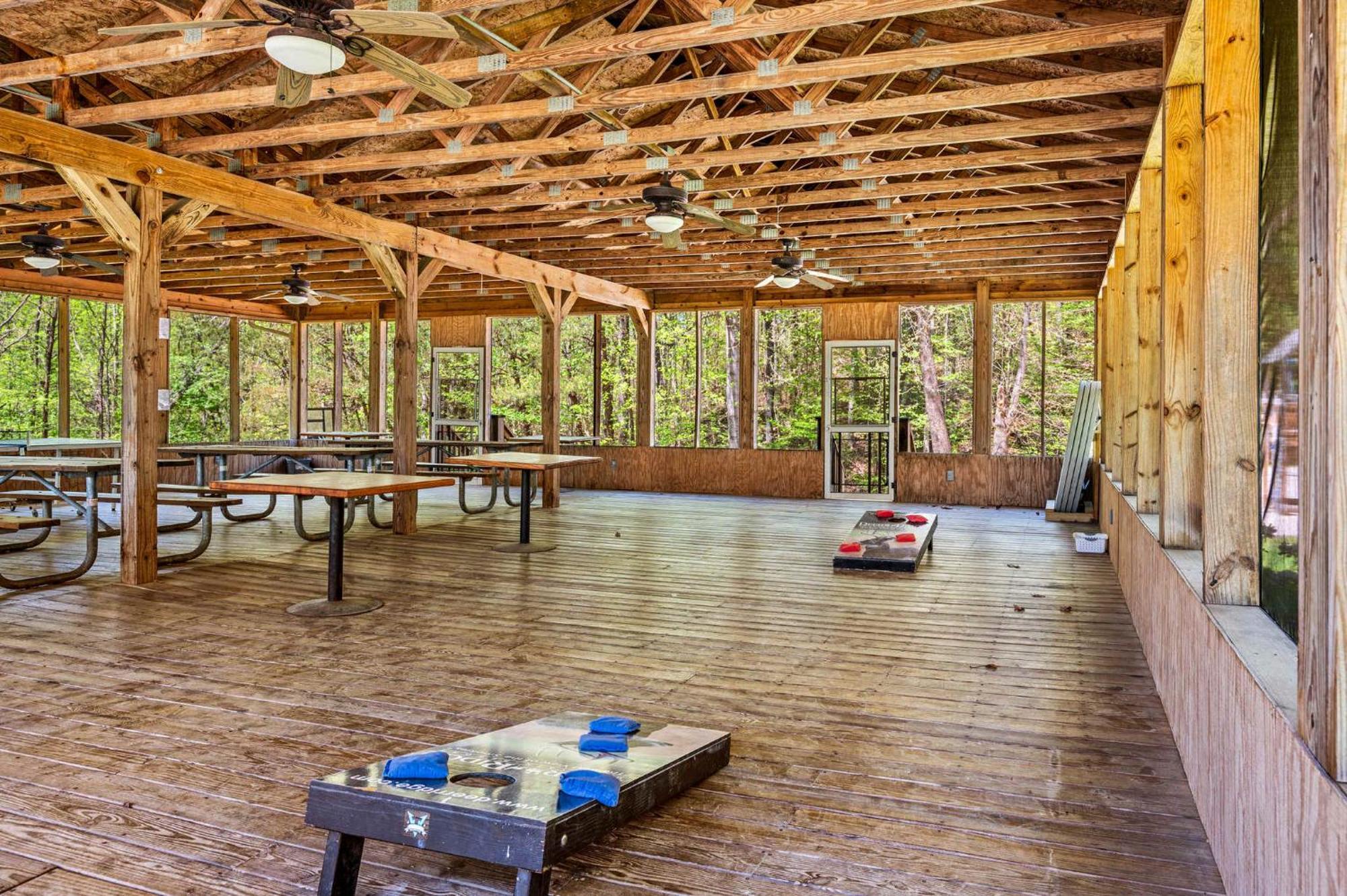 Rustic Ridge Holiday home