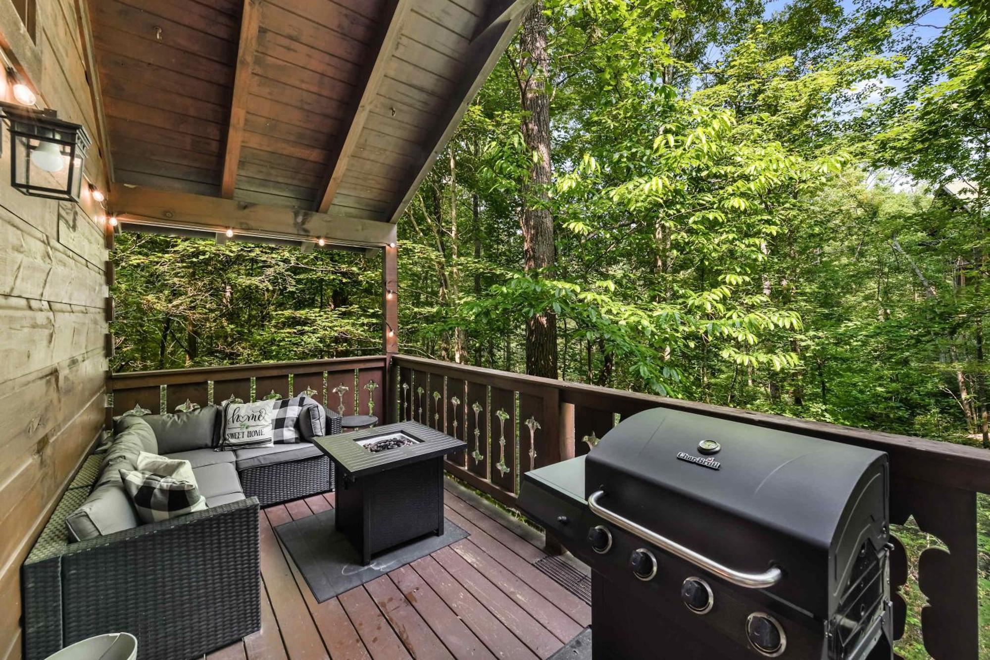 Holiday home Couples In - 3 Miles To Downtown Gatlinburg