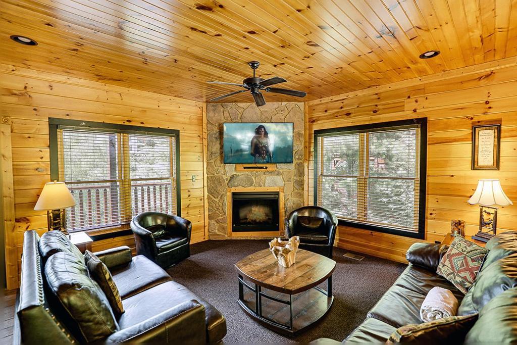 5 Star By Venture Smoky Mountains * Gatlinburg