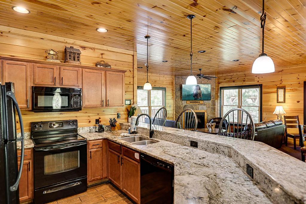 Holiday home 5 Star By Venture Smoky Mountains *