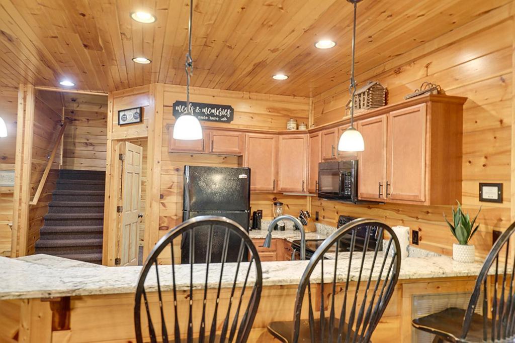 5 Star By Venture Smoky Mountains Holiday home *