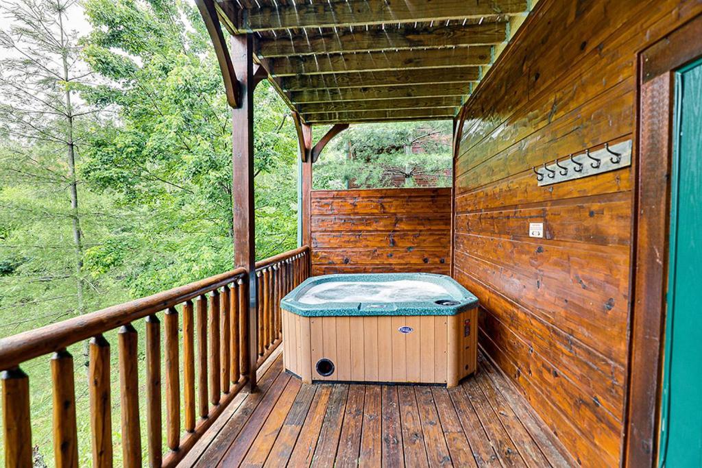 5 Star By Venture Smoky Mountains Holiday home *