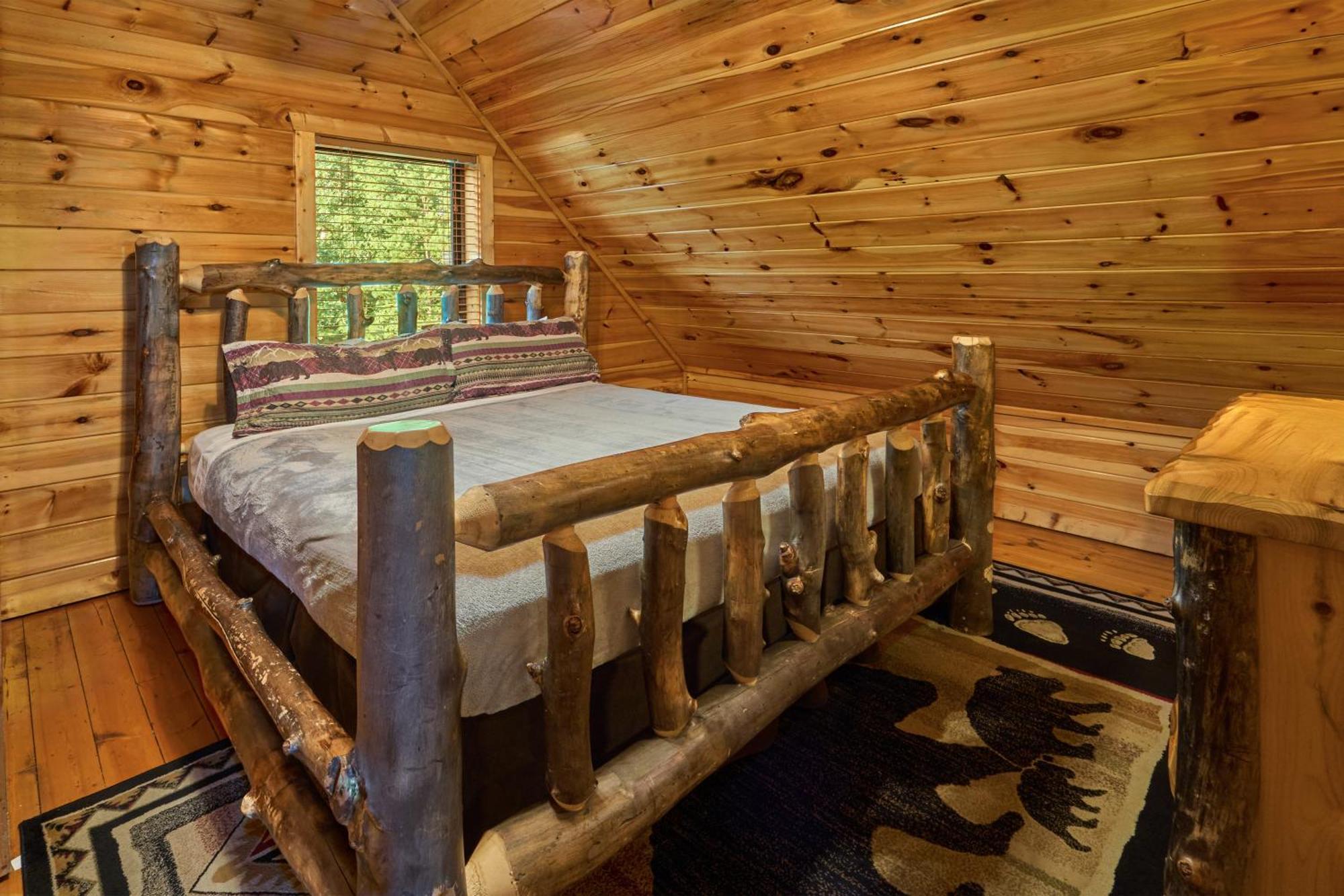 Summit Sanctuary * Gatlinburg