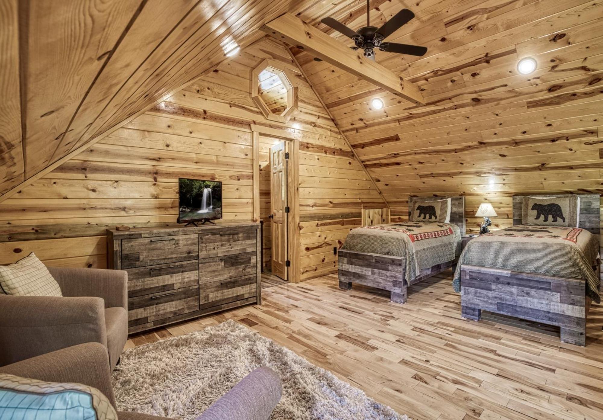 Holiday home Family Size, Wood Cabin, Pool Table, Hot Tub