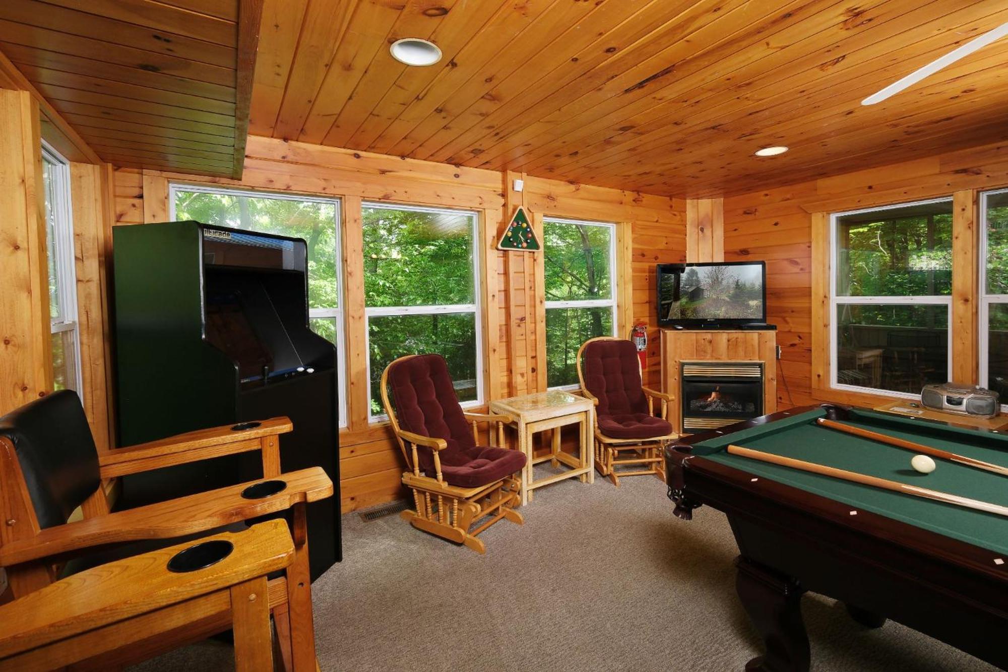 Villa Mountain Therapy 1123 Gatlinburg