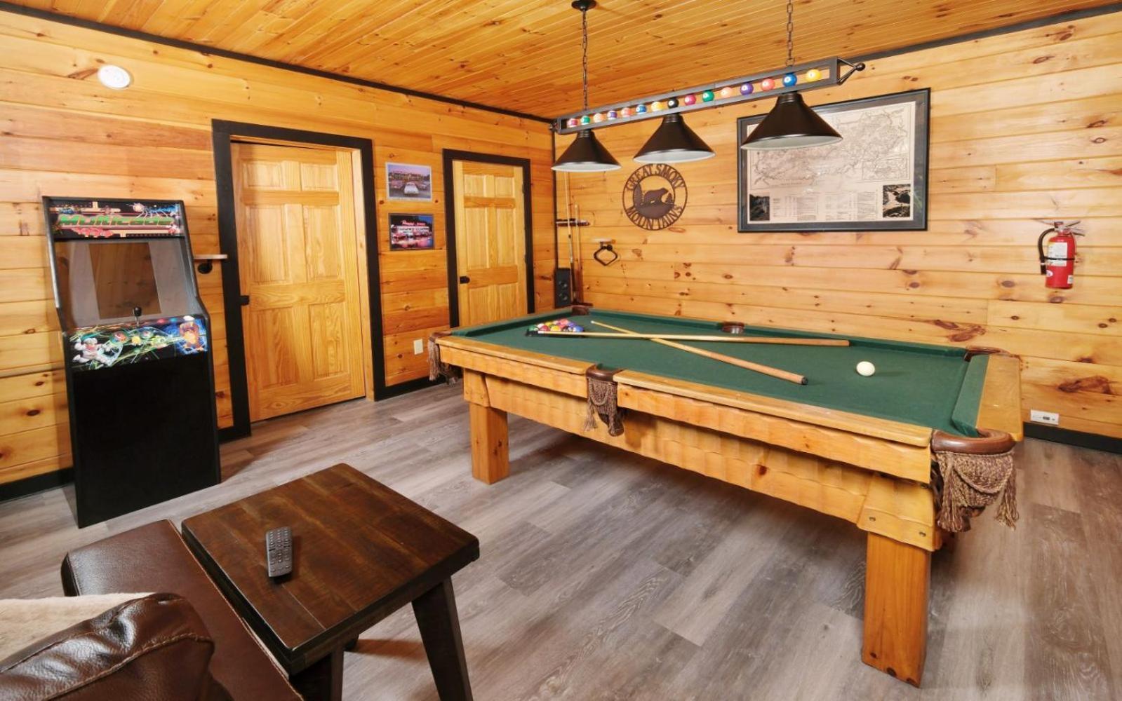 Villa A Bearcation Gatlinburg