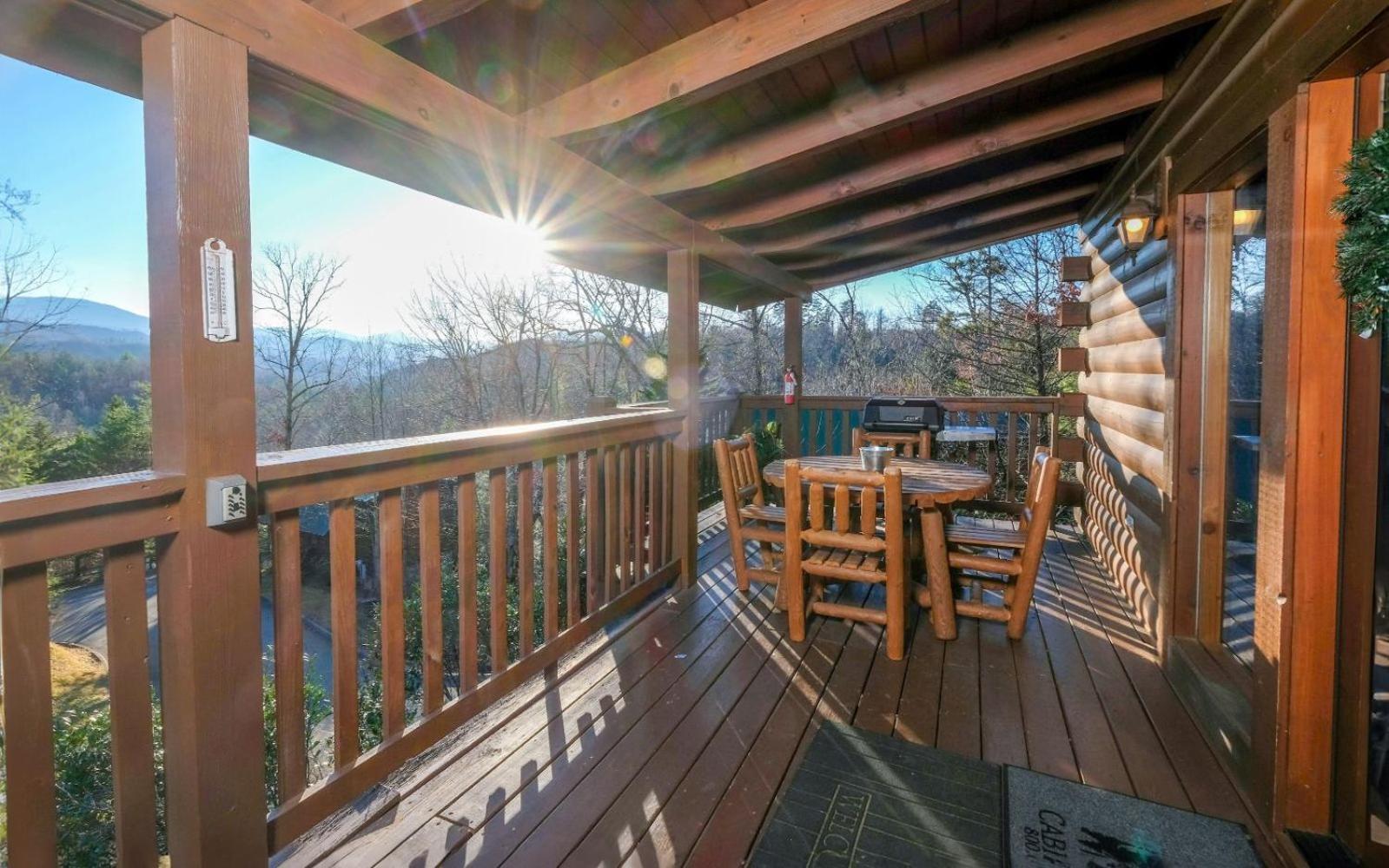 The Song Bird Gatlinburg