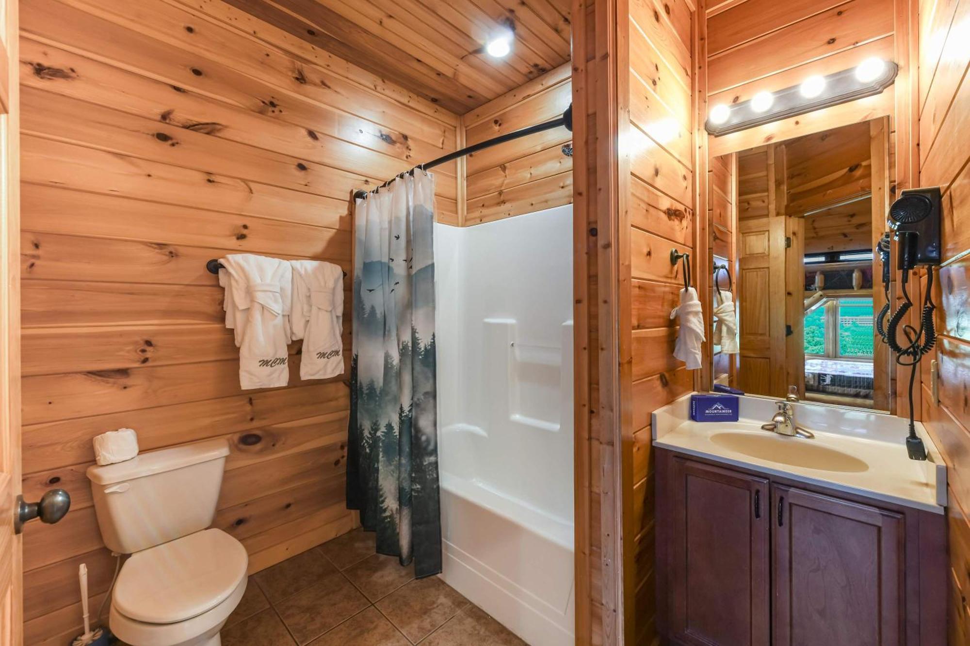 Breath Taking Sunrise Views - Amenities * Gatlinburg