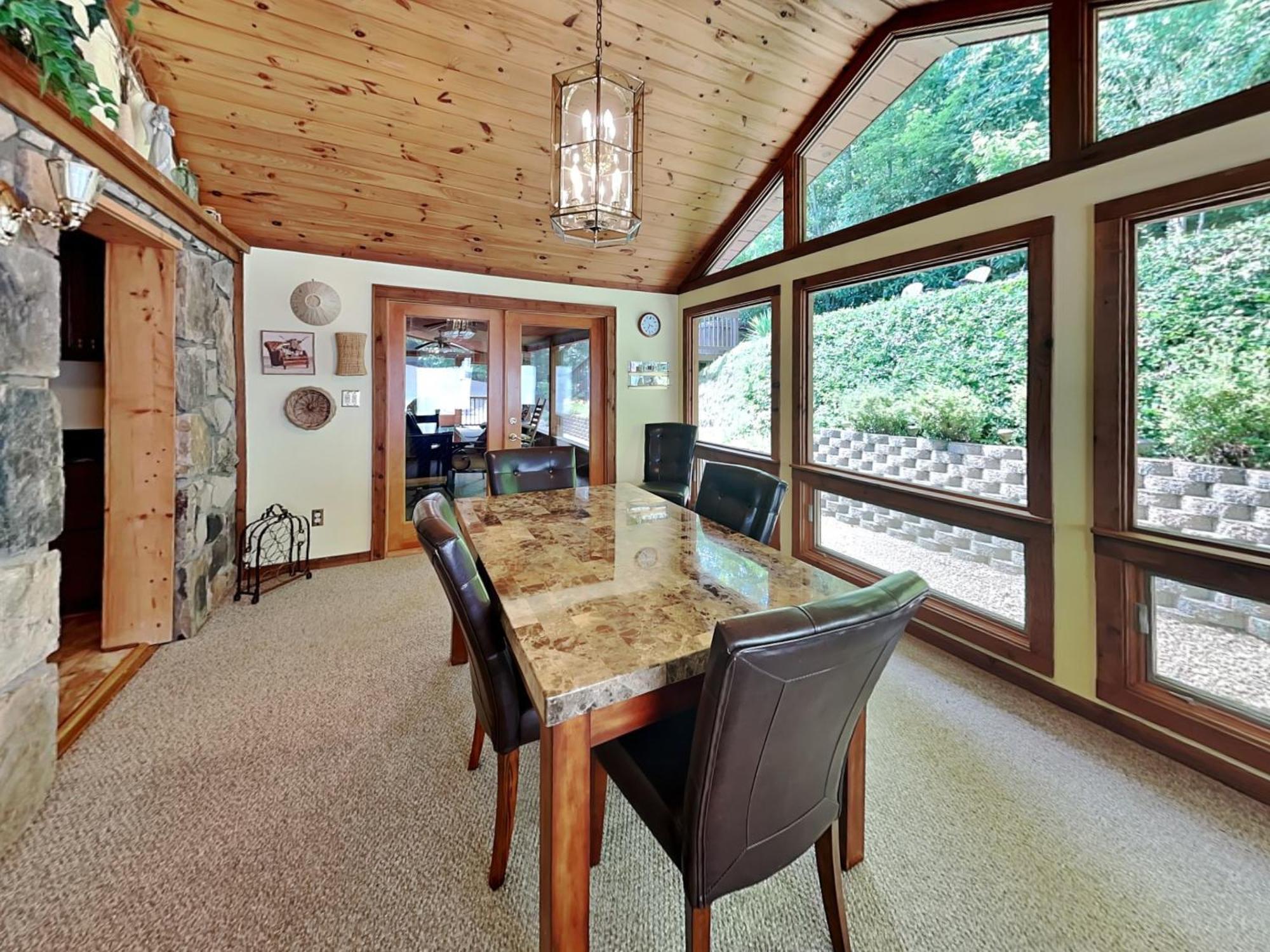 Gatlinburgs Hidden Gem Holiday home *