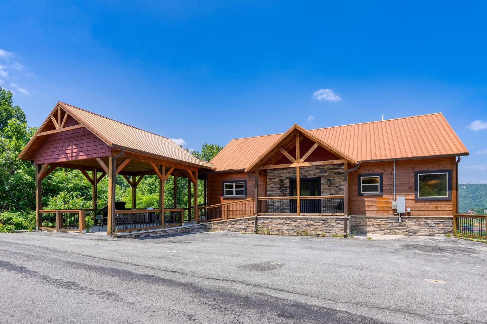 Evergreen Echo By Avantstay W Mountain Views Theater Game And Hot Tub Holiday home *