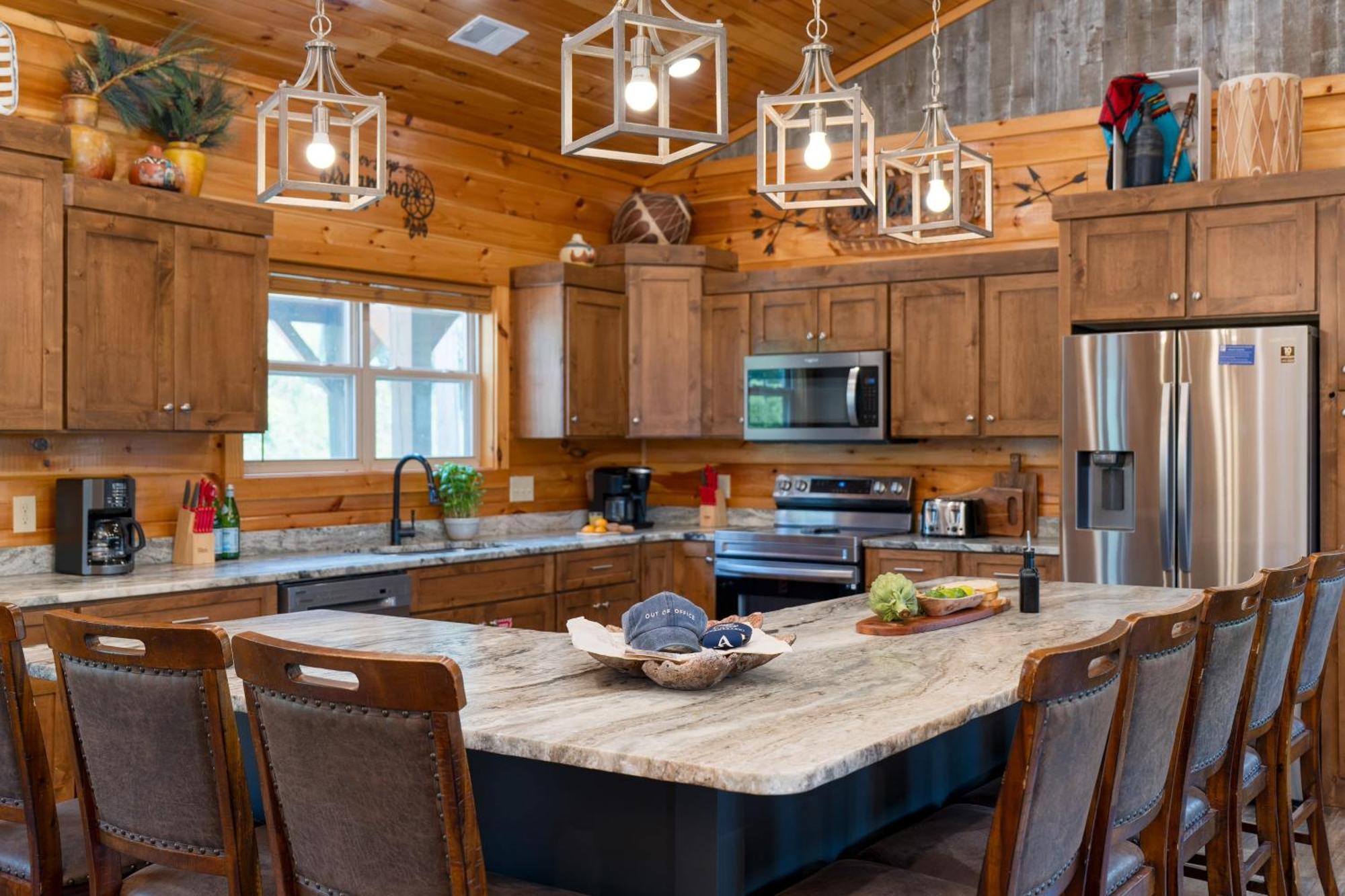 Evergreen Echo By Avantstay W Mountain Views Theater Game And Hot Tub Gatlinburg