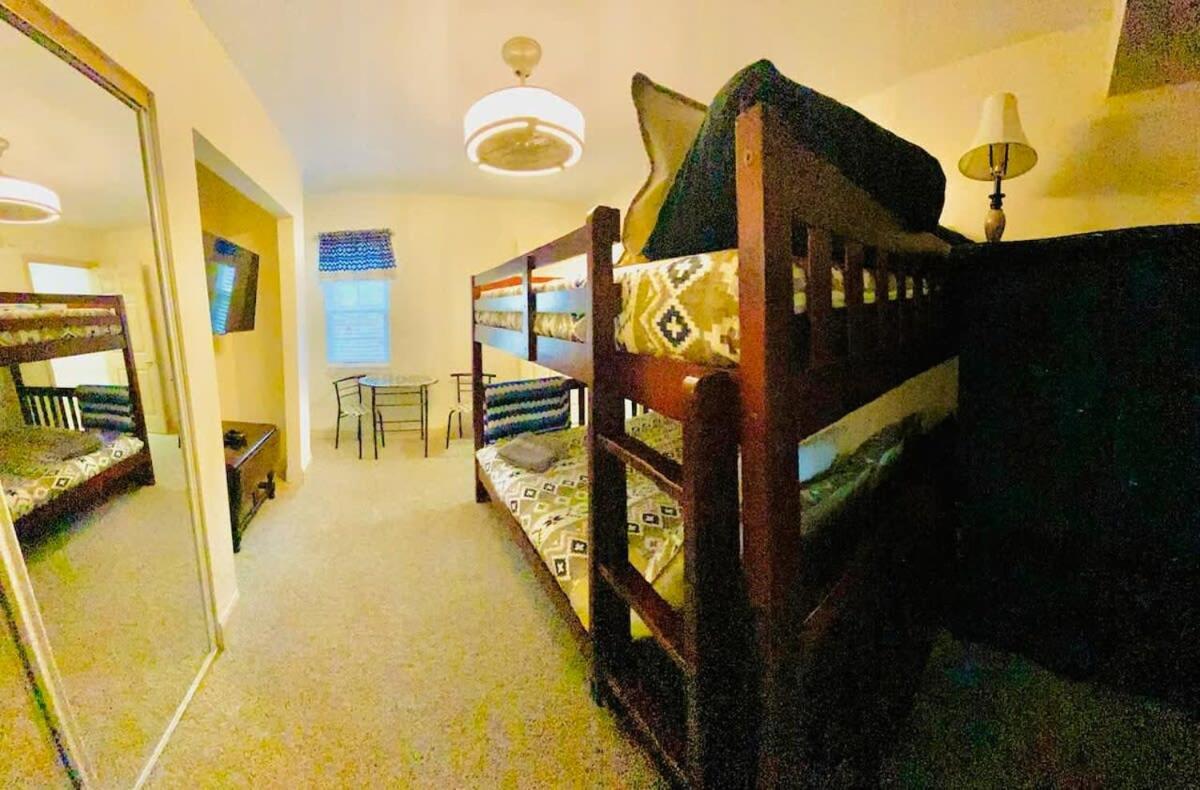 Holiday home Sasquatch Family Fgh Sleeps 36