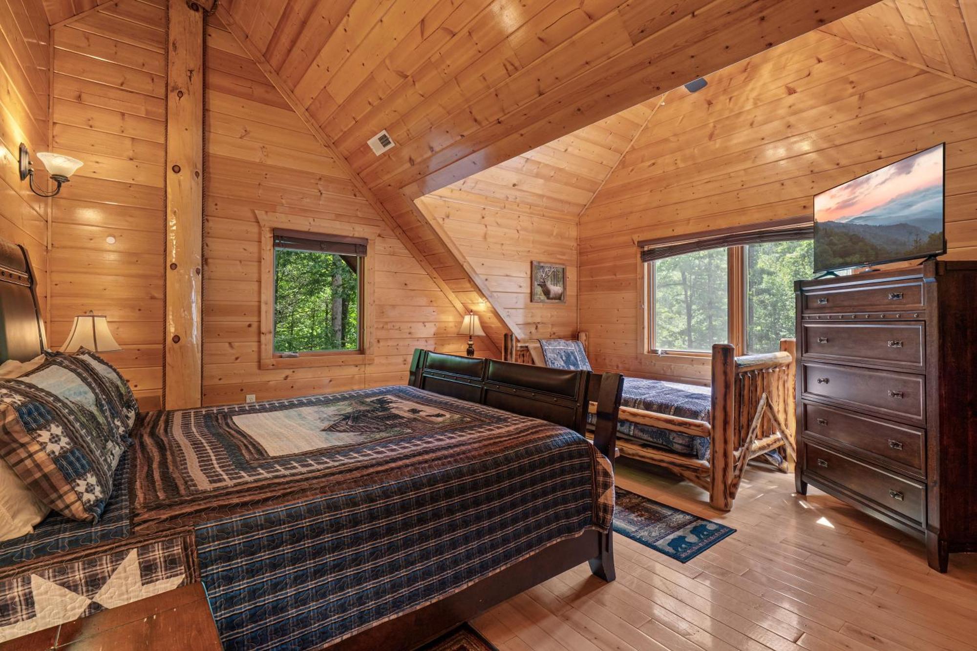 Laurel Creek Hideaway *