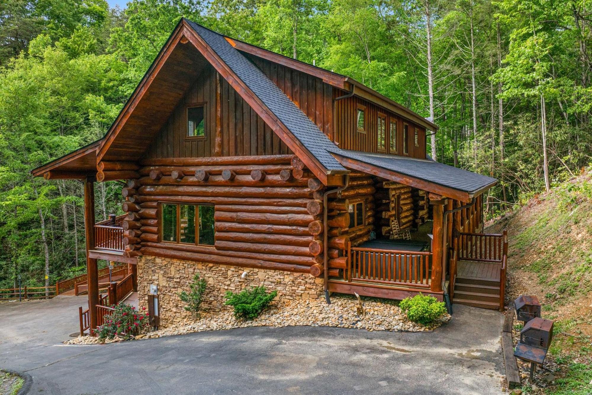 Laurel Creek Hideaway * Gatlinburg