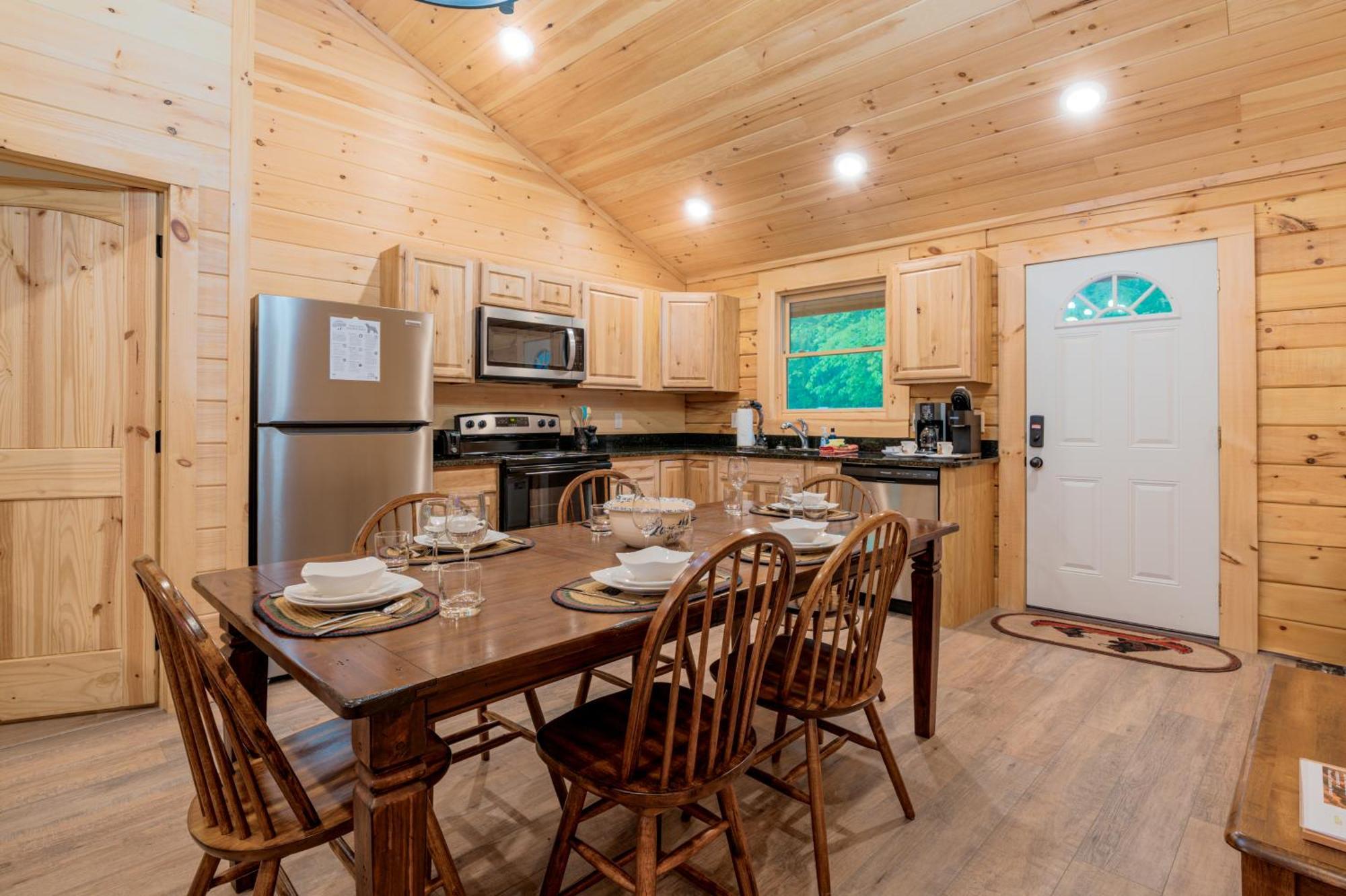 211 Misty Mountain Getaway *