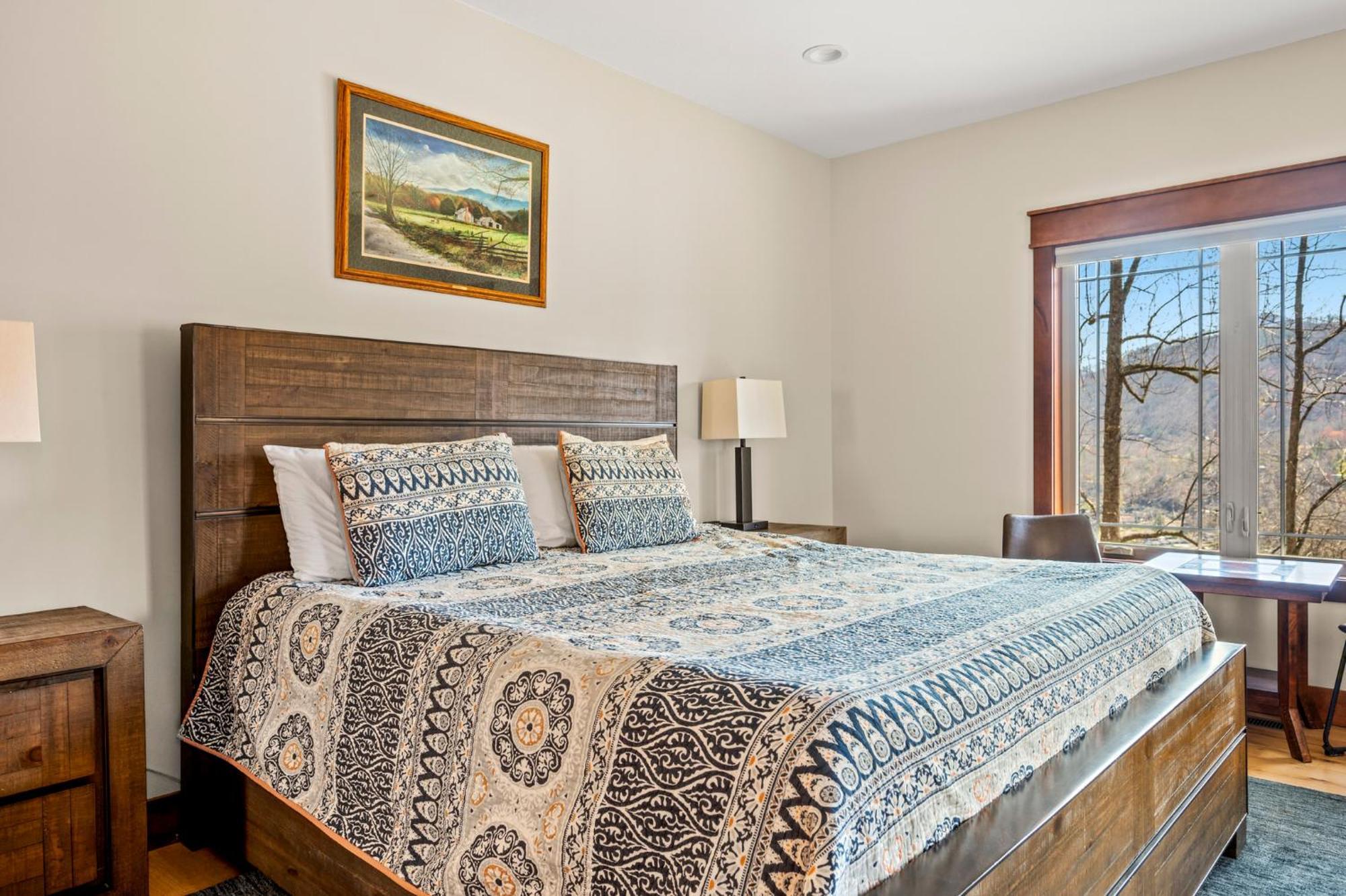 Above The Worry Line By Avada Holiday home Gatlinburg