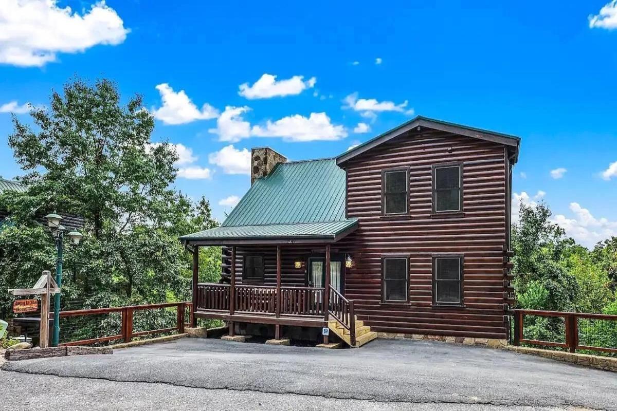 Away In The Mountains By Avada Gatlinburg