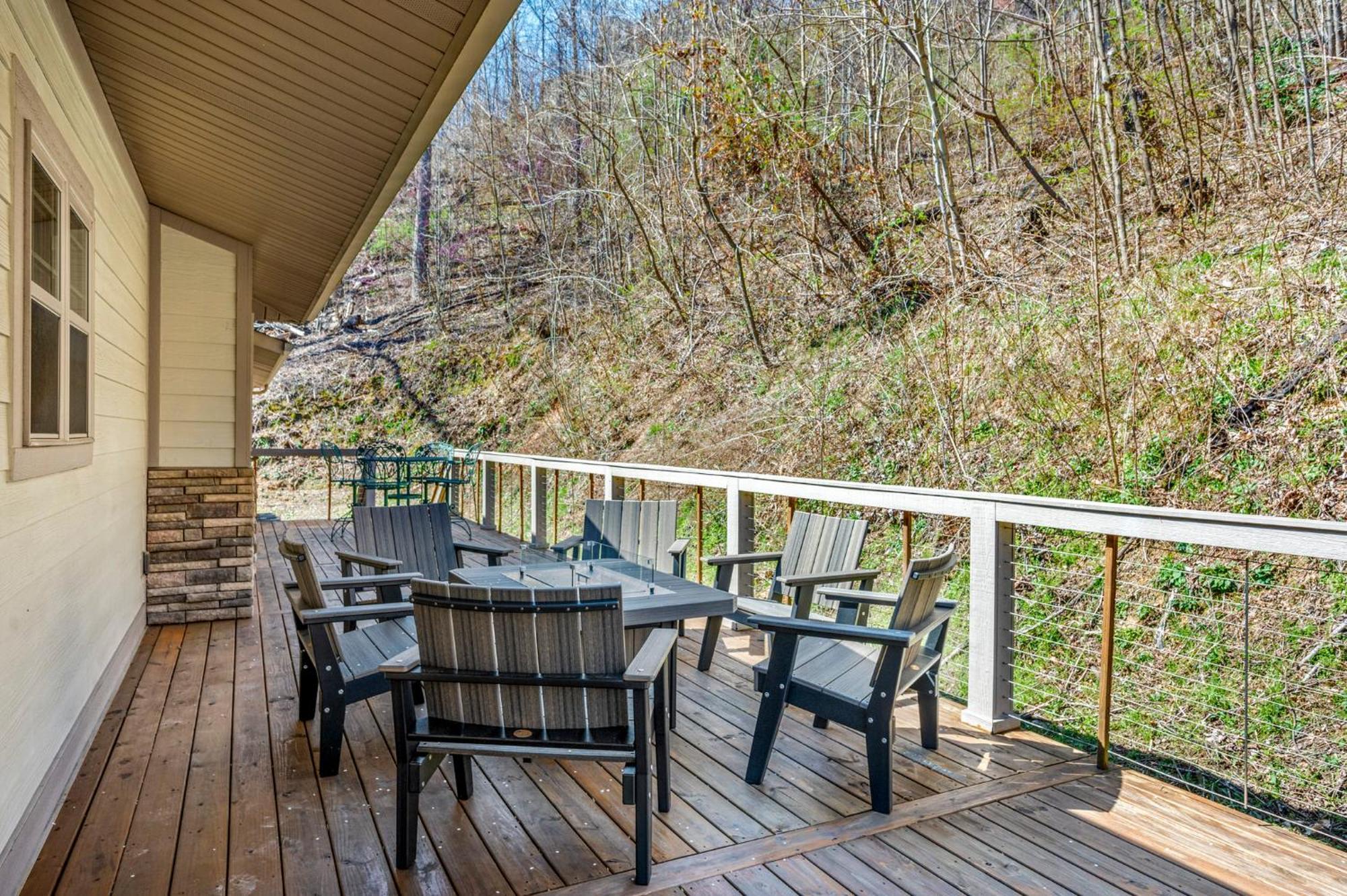 Above The Worry Line By Avada Holiday home *