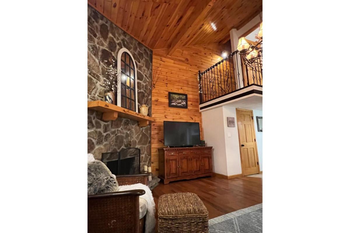 In The Smokies By Avada Holiday home *